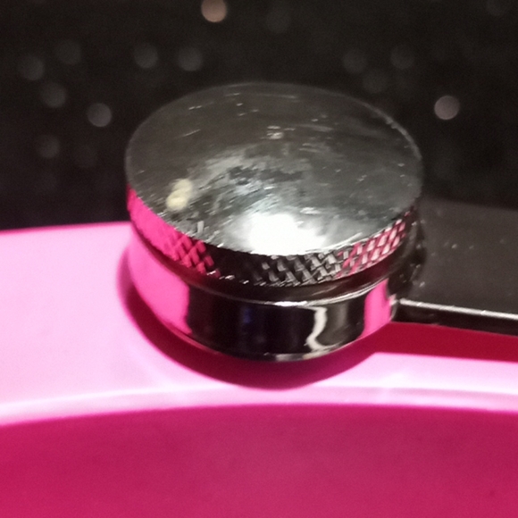 Las Vegas Pink Flask (878) - Picture 6 of 8